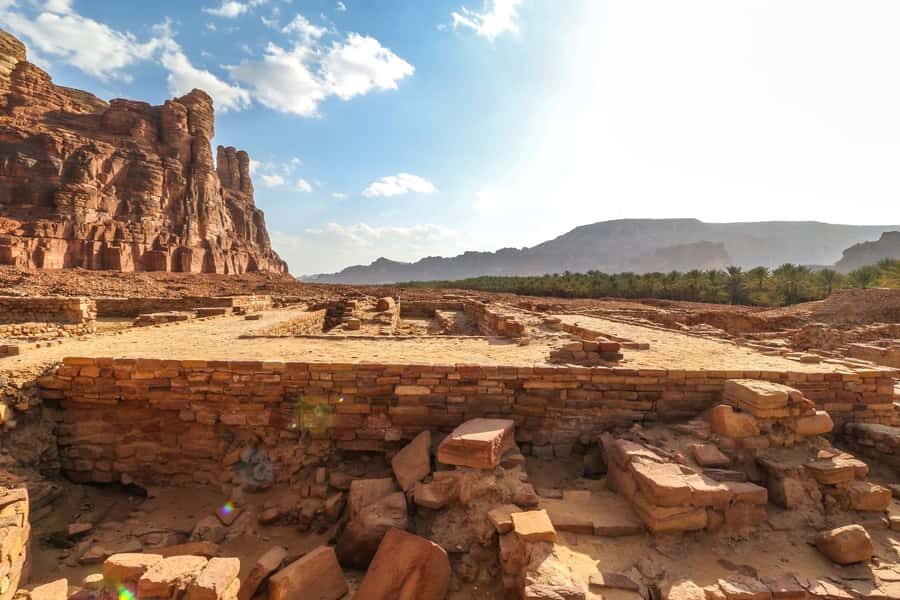 Al-Ula: Dadan & Jabal Ikmah Tour with Optional Pickup - The Meeting Point: Winter Park and the Timing You Need