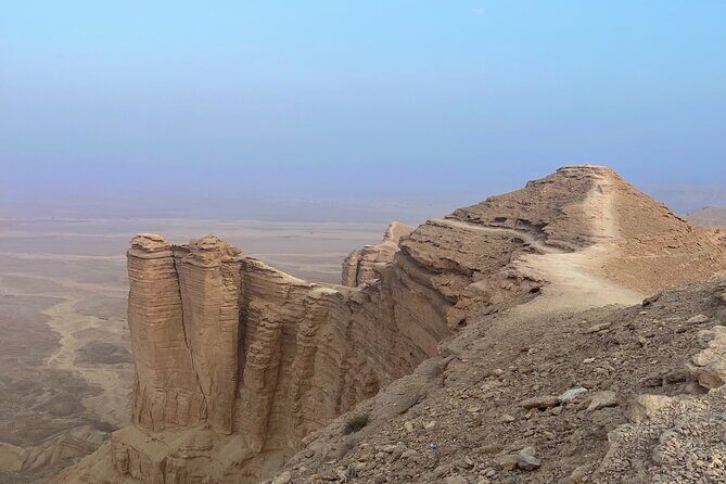 Edge of the World and Huraymila National Park Tour - Stop 2 at Huraymila National Park: open space and scale