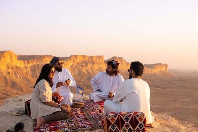 Edge of the World & Keshta in Riyadh - Key Highlights at a Glance
