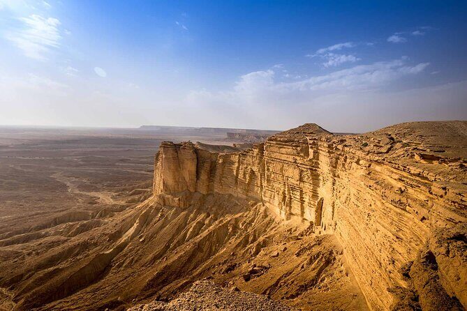 Edge of the World Tour - Standing on the cliffs: what you see at the Edge of the World viewpoint