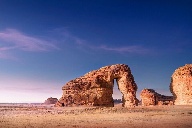 Elephant Rock Tour in AlUla - Walking up Jabal AlFil: what the 2-hour visit feels like