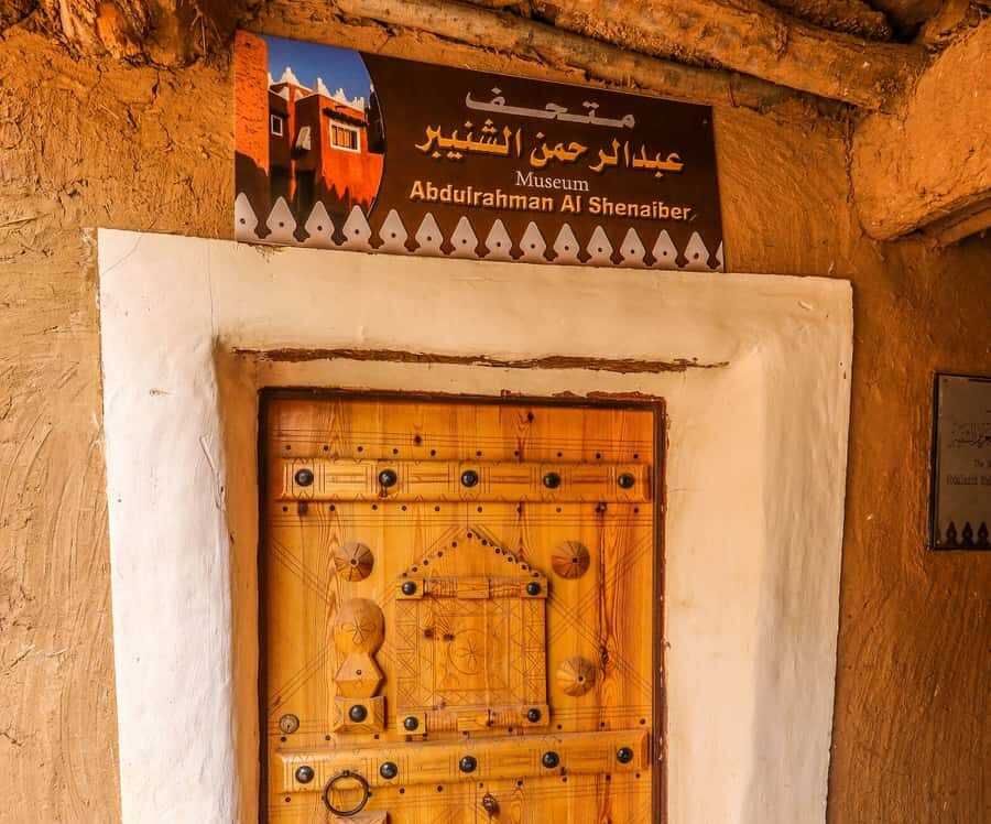 From Riyadh: Ushaiqer Village Highlights Tour with Transfer - Practical tips that make the day smoother