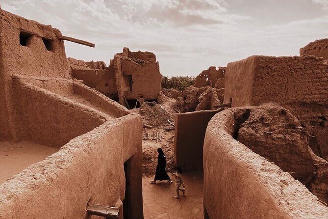 Full-Day Ushayger Tour with Lunch from Riyadh - The antiques museum stop: what to pay attention to