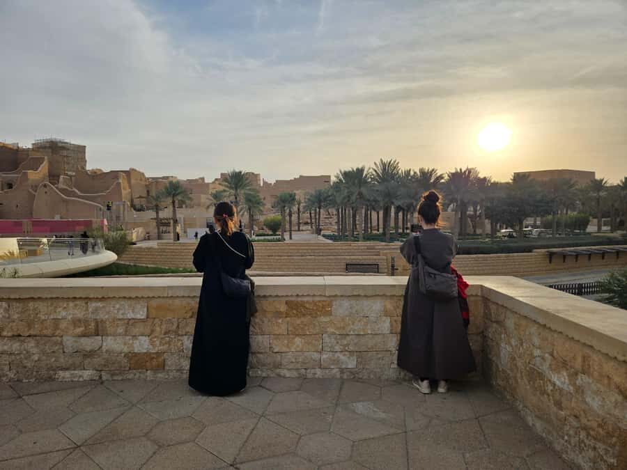 Riyadh: Diriyah, AL Masmak Fortress, AL Murabba Palace Tour - Key reasons this tour works