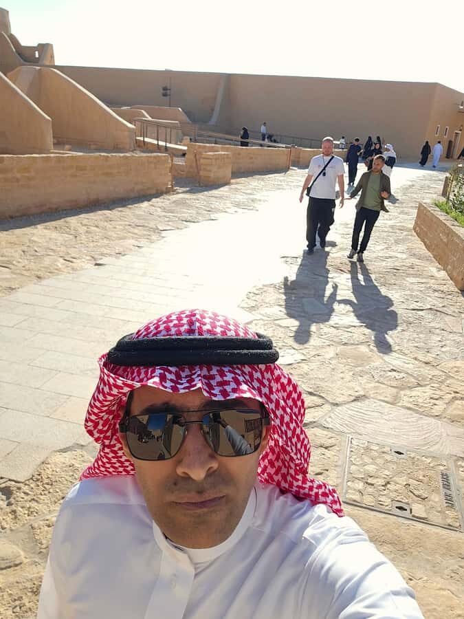 Riyadh: Diriyah, AL Masmak Fortress, AL Murabba Palace Tour - Al Thumairi Street and Souq Al Zel: the break that makes it feel real