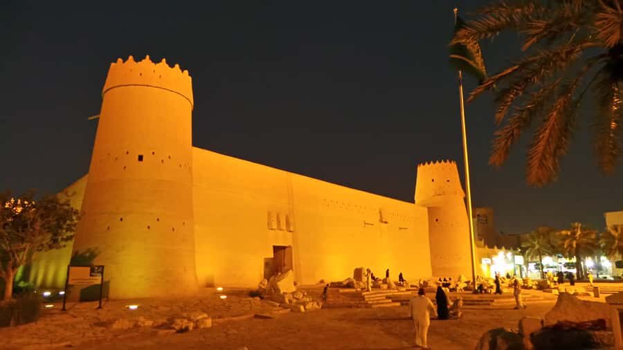 Riyadh: Historical City Full-Day Guided Tour with Transport - National Museum of Saudi Arabia: a chronological map of the kingdom