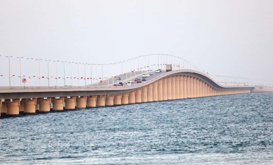 Saudi Arabia Tour from Bahrain including Traditional Meal - Ithra and the King Abdulaziz Center for World Culture Photo Stop